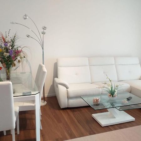 Sesto Calende Centro Apartment Екстериор снимка