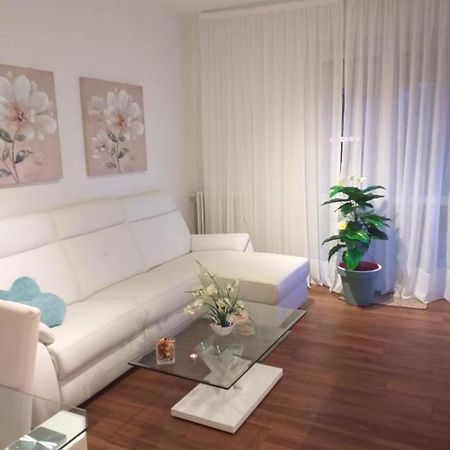 Sesto Calende Centro Apartment Екстериор снимка