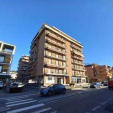Sesto Calende Centro Apartment Екстериор снимка