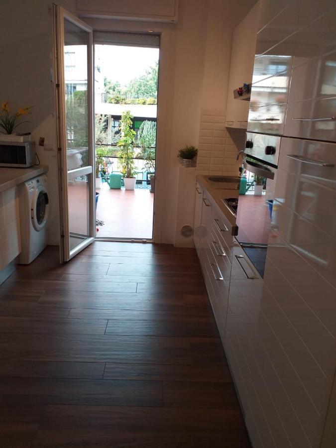Sesto Calende Centro Apartment Екстериор снимка